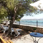 Ormos Drepanou Apartman