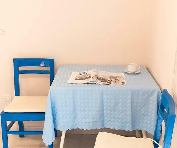 Ormos Drepanou Apartmán *